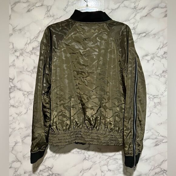 Ashley by 26 International Camo Bomber Jacket with Zip Detail - Picture 7 of 10